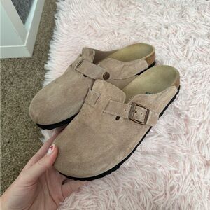 brown suede birkenstock boston clog